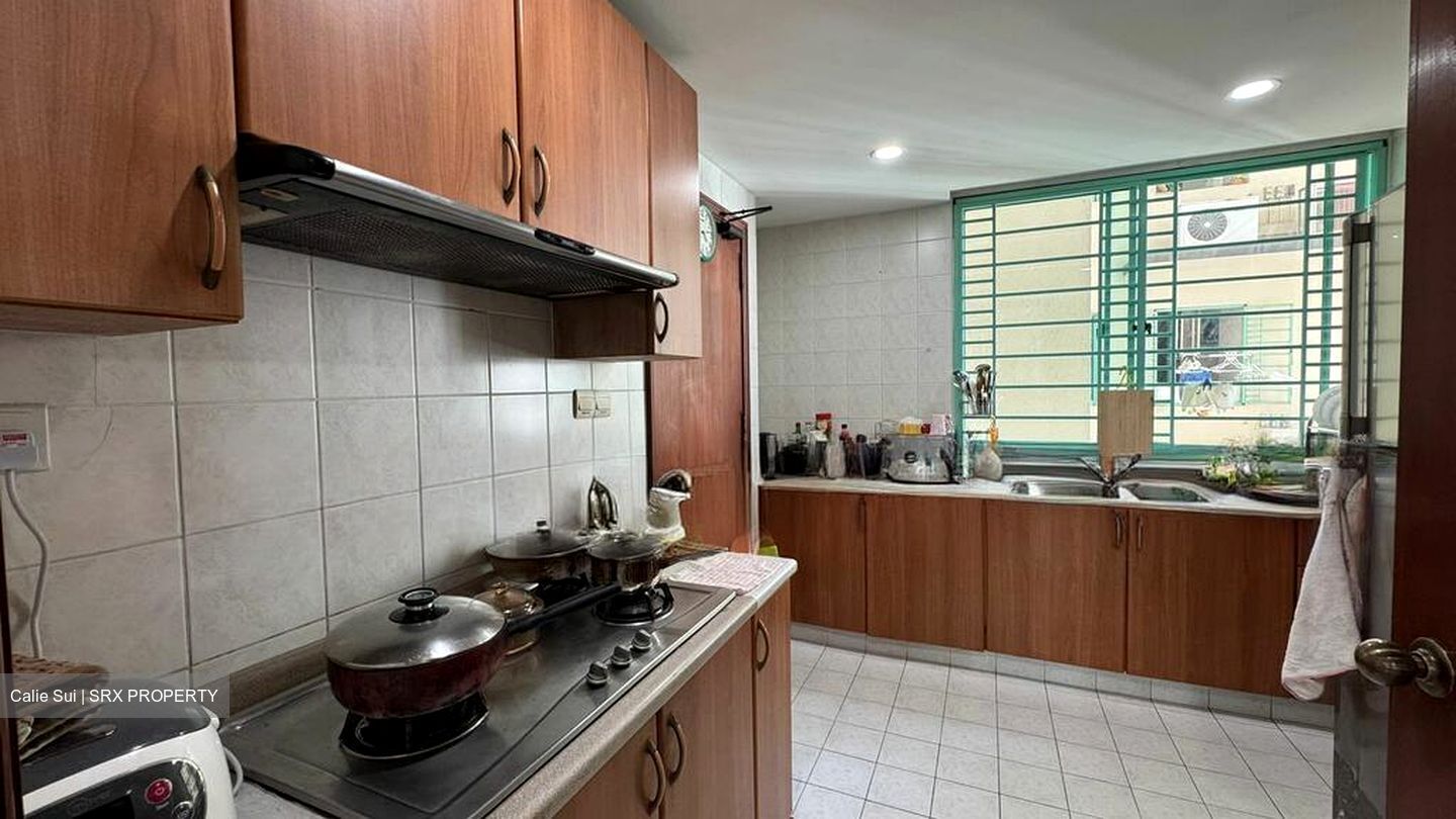 Hazel Park Condominium (D23), Condominium #503831041